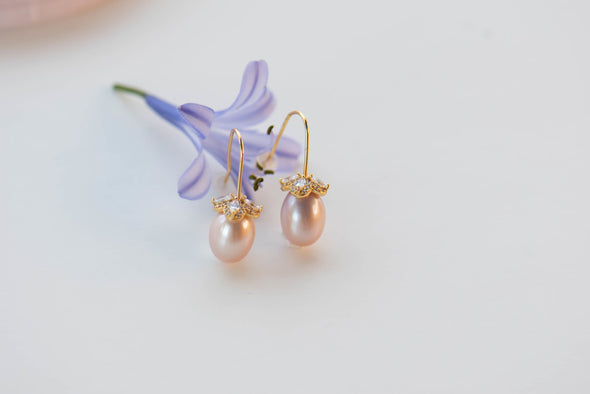 Flower Pearl Earrings