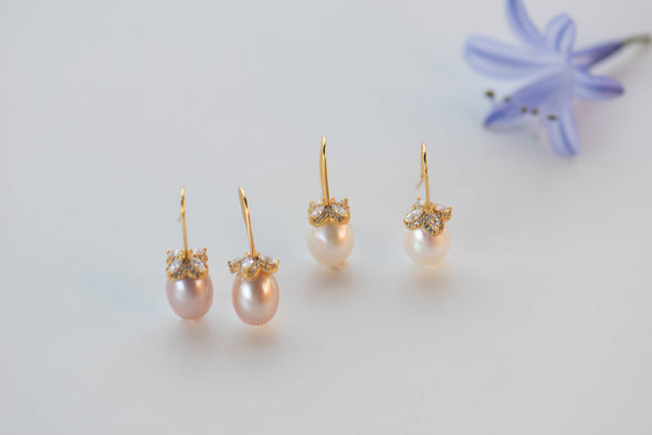 Flower Pearl Earrings